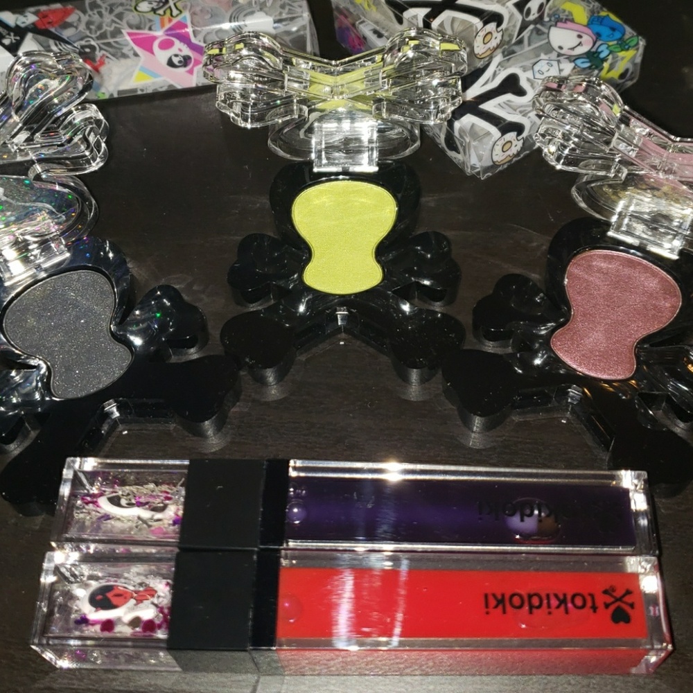 Tokidoki Makeup Set